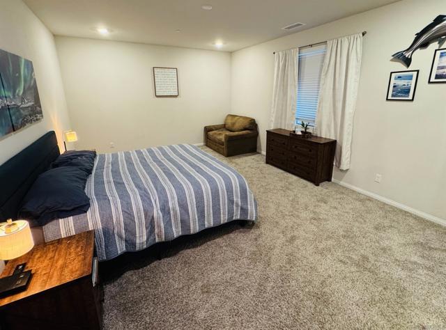 28223 Citrus Ct, Valley Center CA: https://media.crmls.org/mediaz/237bc7a4-9f7f-4ea0-8b07-6540a3925da9.jpg