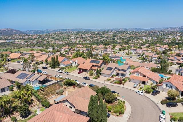 Image 44 of 50 For 2808 La Duela Lane