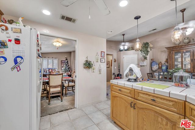 Image 9 of 21 For 45326 Yale Street