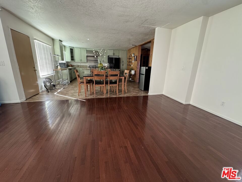 MLS #25537035 image #8