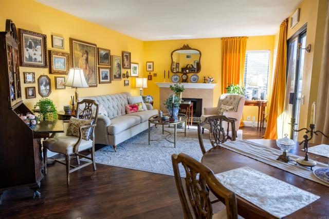 Detail Gallery Image 4 of 27 For 2910 Elm Tree Ct, Spring Valley,  CA 91978 - 2 Beds | 2 Baths