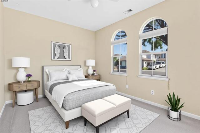 423 Riley Court, Tracy CA: https://media.crmls.org/mediaz/237ea23d-63ed-4dde-979b-2adc36b80a62.jpg