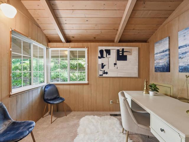 624 Oakridge Drive, Los Altos CA: https://media.crmls.org/mediaz/237f1a48-085c-4572-9a39-bdcc0f6d2bfc.jpg