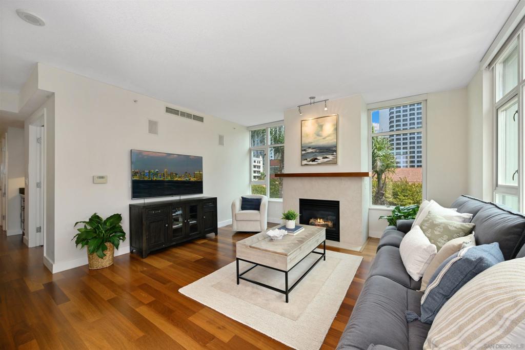 1199 Pacific Hwy - photo 5