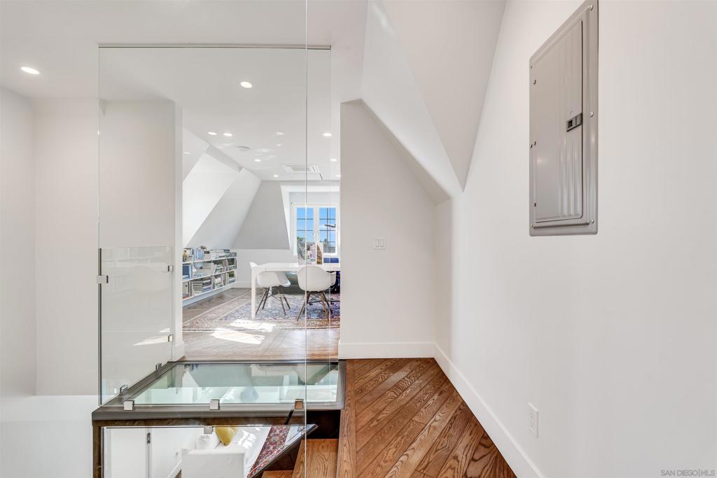 MLS #250031542SD image #20