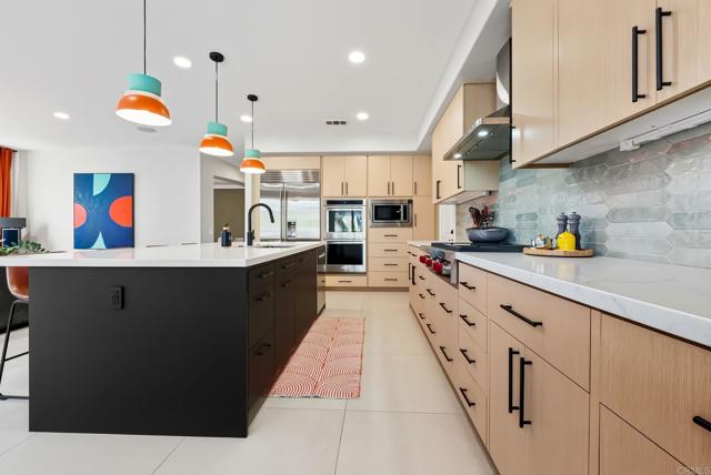 Detail Gallery Image 13 of 56 For 11313 Wild Meadow Pl, San Diego,  CA 92131 - 5 Beds | 4/1 Baths