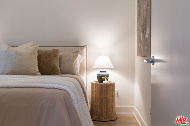 2210 Tom Mix Road, Los Angeles CA: https://media.crmls.org/mediaz/23815921-97f1-40b1-8c92-aa0309d044de.jpg