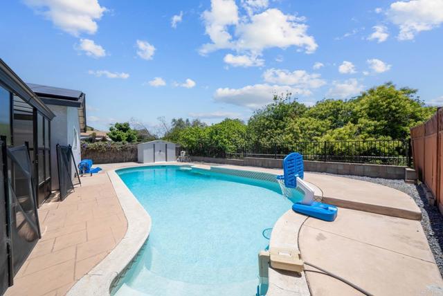 7971 Jade Coast Road, San Diego CA: https://media.crmls.org/mediaz/2381ae15-0c98-49aa-a76c-460ffb6b61b8.jpg