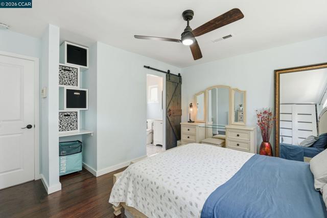 Image 7 of 28 For 2105 Holbrook Drive