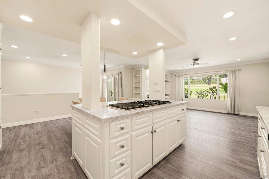 7525 Jerez Ct. - photo 16