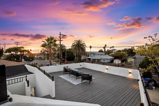 Detail Gallery Image 17 of 60 For 1513 California St, Oceanside,  CA 92054 - 5 Beds | 4 Baths