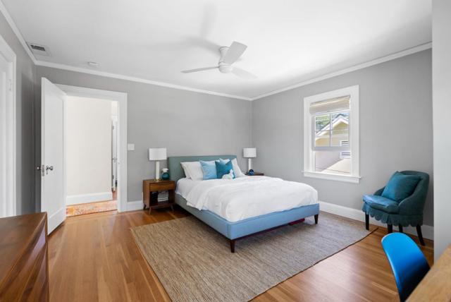 827 Walnut Avenue, Burlingame CA: https://media.crmls.org/mediaz/23836f0a-cfdd-4ff9-9114-a814ab95e151.jpg