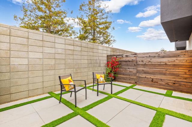 1307 Pullman Way, Oakland CA: https://media.crmls.org/mediaz/23839d62-bbc2-4b29-b059-c92b6f8c59ed.jpg
