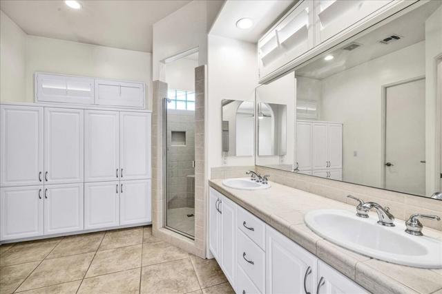 14 Collegiate Circle, Rancho Mirage CA: https://media.crmls.org/mediaz/23842ea5-103d-4184-9f1f-0c07f5ad9f12.jpg