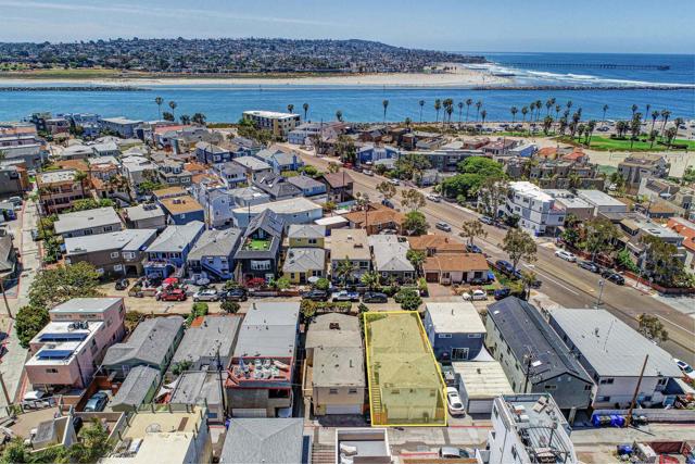 814 816 San Luis Rey Place, San Diego CA: https://media.crmls.org/mediaz/23844a06-3026-4ebc-9ccd-f9fb1ee2e45c.jpg