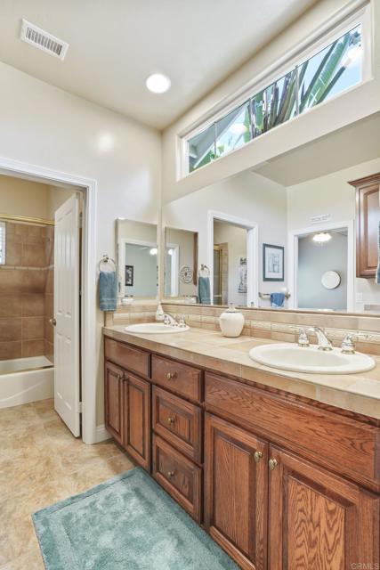Detail Gallery Image 38 of 68 For 334 Old Stagecoach Run, Alpine,  CA 91901 - 4 Beds | 3/1 Baths