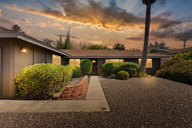 6547 Radcliffe Drive, San Diego CA: https://media.crmls.org/mediaz/2385b3d7-fa39-498e-94bf-e2b20d6d08ac.jpg