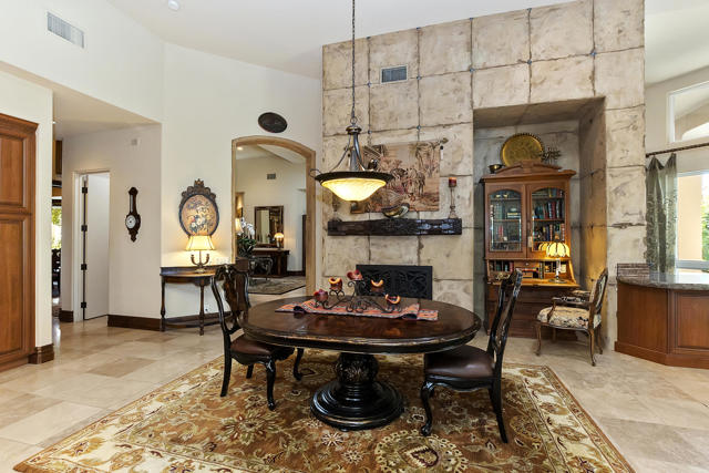 018_Breakfast Area