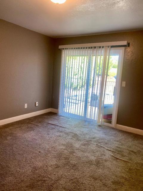 55 Carmel Way, Tracy CA: https://media.crmls.org/mediaz/2386afe8-ce4f-4736-a88d-350fc003d18e.jpg