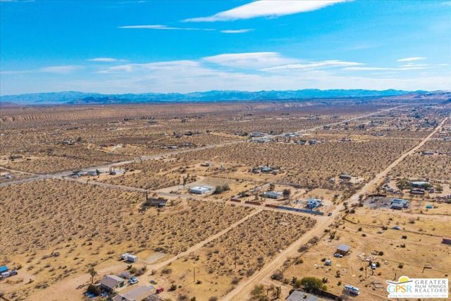 0 Perris Street, Yucca Valley CA: https://media.crmls.org/mediaz/2387f021-3b18-4d8d-befb-3d194f8b40ae.jpg