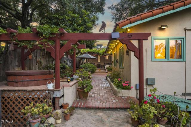 308 Topa Topa Drive, Ojai CA: https://media.crmls.org/mediaz/238919c6-0f27-4ab1-894c-ff0afe345682.jpg