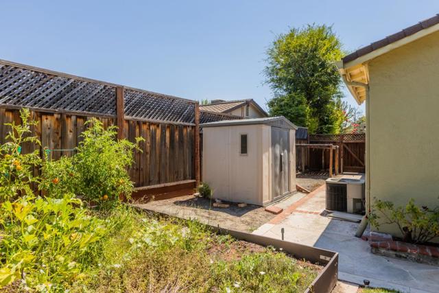 756 Acorn Court, San Ramon CA: https://media.crmls.org/mediaz/2389cae5-58cc-4424-9864-1a2f01226077.jpg