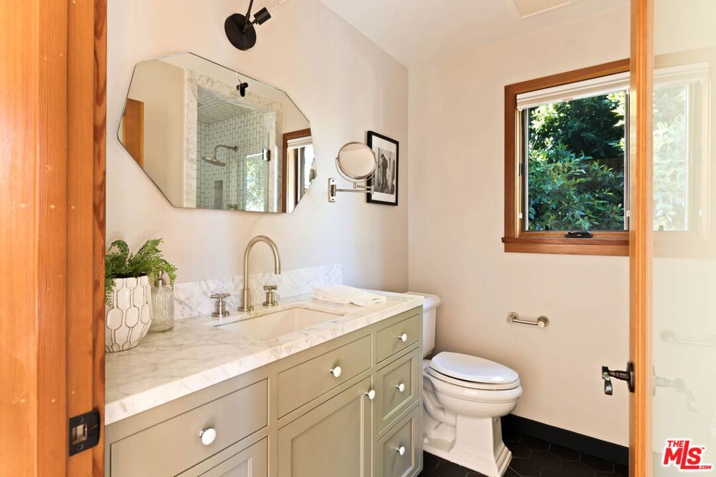 MLS #26862563 image #22