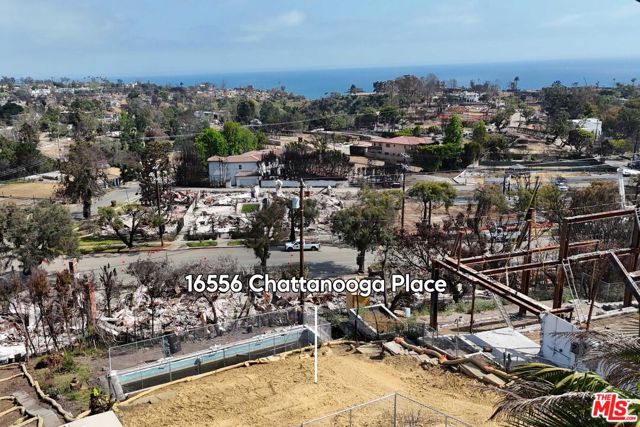 Drew Fenton | 16556 Chattanooga Place Pacific Palisades CA | MLS: 7164795