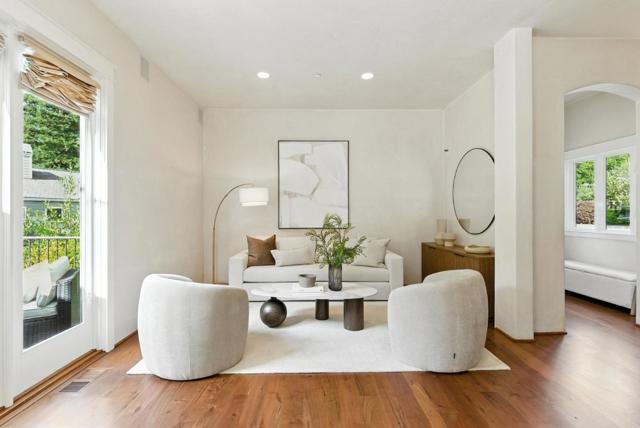 45 Sneckner Court, Menlo Park CA: https://media.crmls.org/mediaz/238c8e6e-4ea5-4e6e-9d2c-8448b6f744a0.jpg