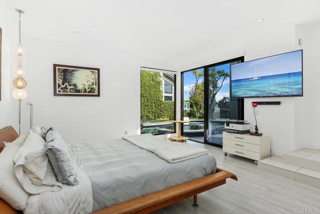 6544 Caminito Northland, La Jolla CA: https://media.crmls.org/mediaz/238cb75b-b9ff-4248-b8e0-6da9b2ad9aee.jpg
