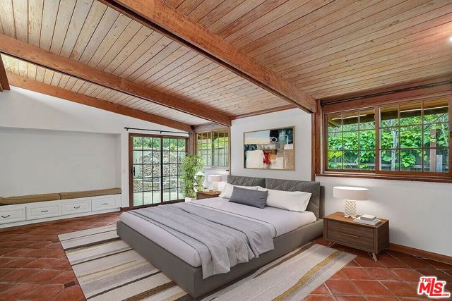 Drew Fenton | 800 Bramble Way Los Angeles CA | MLS: 7446523 Drew Fenton | 800 Bramble Way Los Angeles CA | MLS: 7446523