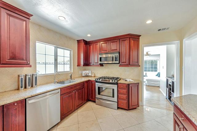 2924 Vivian Lane, San Jose CA: https://media.crmls.org/mediaz/238fa821-1564-4bcf-8556-ae91af2b5b7e.jpg