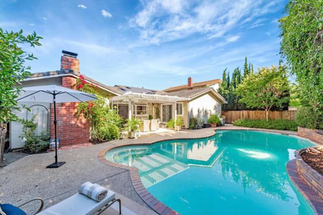 6555 Timberview Drive, San Jose CA: https://media.crmls.org/mediaz/238fb205-703d-439f-93e2-81c947f6013b.jpg