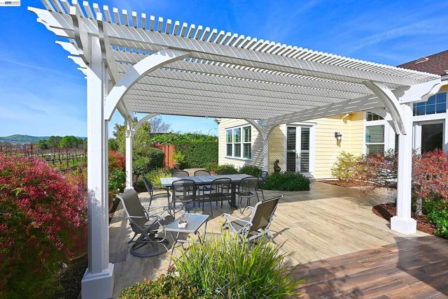 Image 41 of 59 For 2221 Leccino Ct