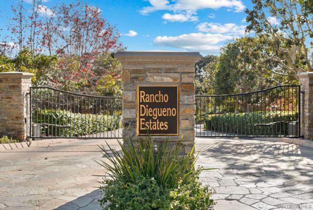 14665 Calle Carla, Rancho Santa Fe, California 92067, 5 Bedrooms Bedrooms, ,6 BathroomsBathrooms,Single Family Residence,For Sale,Calle Carla,250000898SD