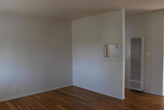 Detail Gallery Image 5 of 19 For 1109 Del Mar Ave, Chula Vista,  CA 91911 - 2 Beds | 1 Baths