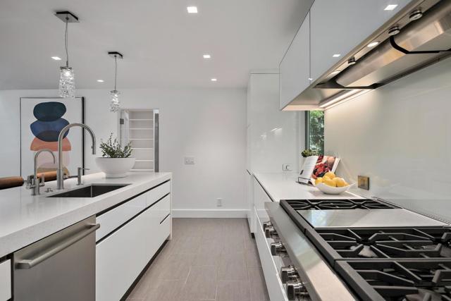 1101 Hamilton Avenue, Palo Alto CA: https://media.crmls.org/mediaz/2392d128-0237-4210-8880-5e6ad6d705b9.jpg