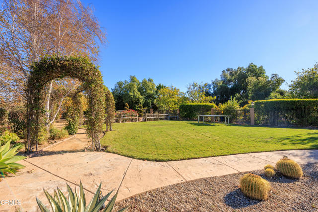 Detail Gallery Image 47 of 48 For 13045 Ripple Creek Ln, Camarillo,  CA 93012 - 5 Beds | 3/1 Baths