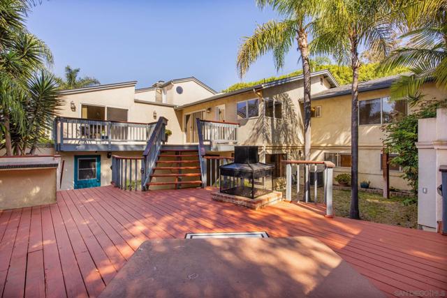 661 Union, Encinitas CA: https://media.crmls.org/mediaz/23938064-eb6b-478b-9447-face33b857bf.jpg