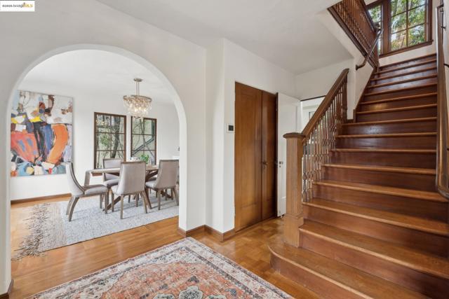 981 Indian Rock Ave, Berkeley CA: https://media.crmls.org/mediaz/239403fa-89f8-4696-abb3-0324c4d5acfa.jpg