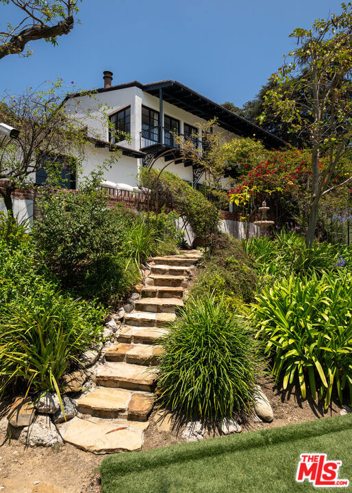 MLS #26858103 image #26