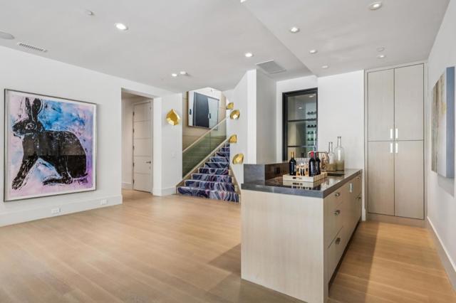 1 Tallwood Court, Atherton CA: https://media.crmls.org/mediaz/23963971-8401-4b37-980a-a4d08c4f6062.jpg