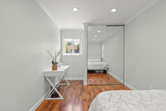 105 Calle Nivel, Los Gatos CA: https://media.crmls.org/mediaz/2396e423-038f-4a50-b6d0-999c8f2d967f.jpg