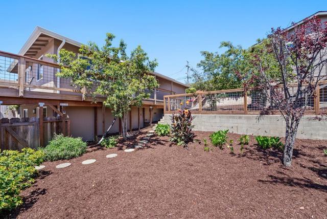 221 Carey Avenue, Freedom CA: https://media.crmls.org/mediaz/2397687f-7c80-4e01-8e0a-3c05c22cf32a.jpg