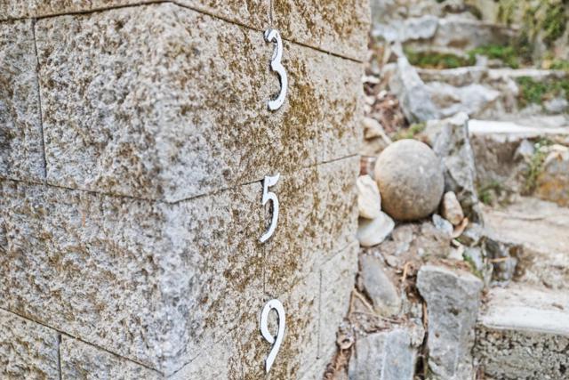 359 Redwood Road, Felton CA: https://media.crmls.org/mediaz/239796e5-3857-4e3c-9aa0-e3bf079451dc.jpg