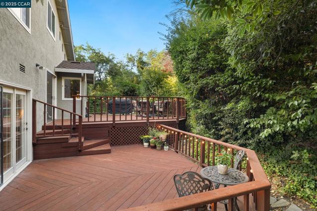 11878 W Vomac Rd, Dublin CA: https://media.crmls.org/mediaz/2398e1b2-44cd-4018-8f07-1e199be7af1b.jpg