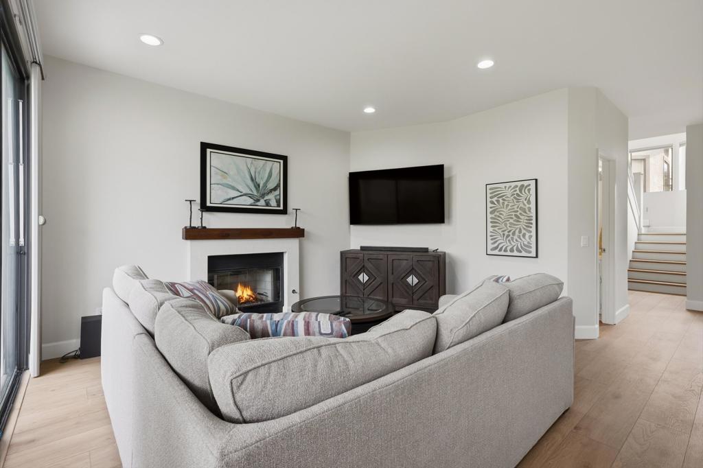 MLS #219138706DA image #9