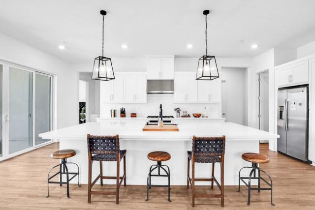 6326 Moser Way, Tracy CA: https://media.crmls.org/mediaz/23991cbe-8dc3-4aea-a635-5a6c67dcd95c.jpg