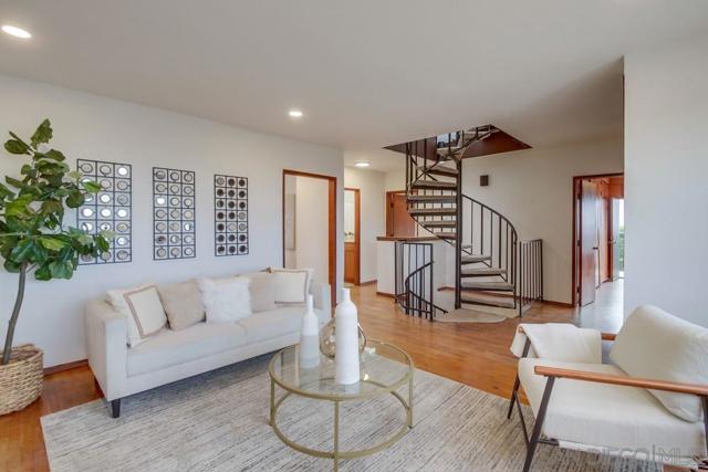 2068 Guizot St, San Diego CA: https://media.crmls.org/mediaz/239abc66-4374-4820-a7b8-4d6e4aa700c0.jpg