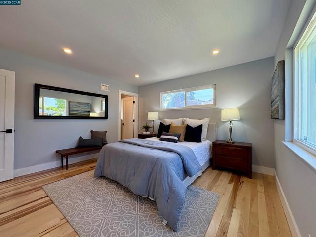 1472 Fairhaven Ct, San Jose CA: https://media.crmls.org/mediaz/239bb267-6fde-4997-9bcd-6212cfc20d8a.jpg